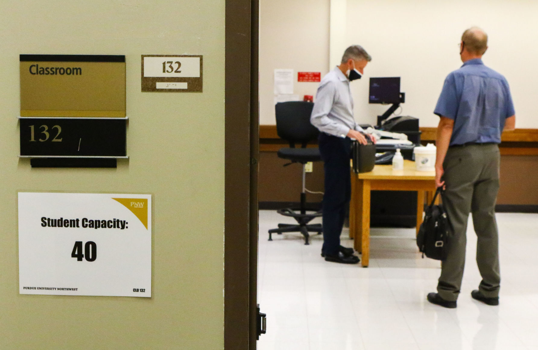 PNW students return to campus